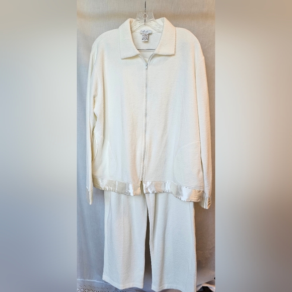 Anne Lewin New York Zip Jacket And Matching Pants - Picture 1 of 13